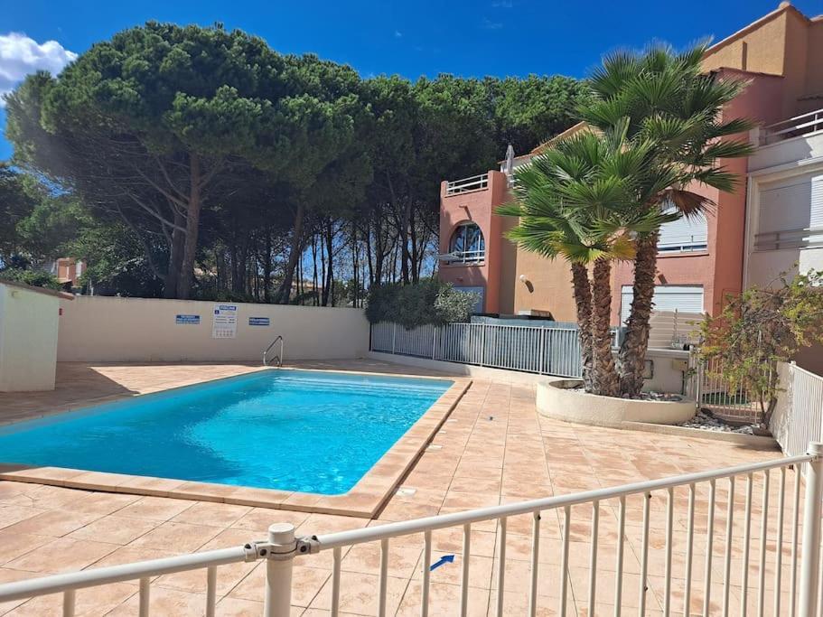 Appartement Le Florid Cap D'Agde, T2 , 4 Pers, 200M Plage, Terrasse Exteriör bild
